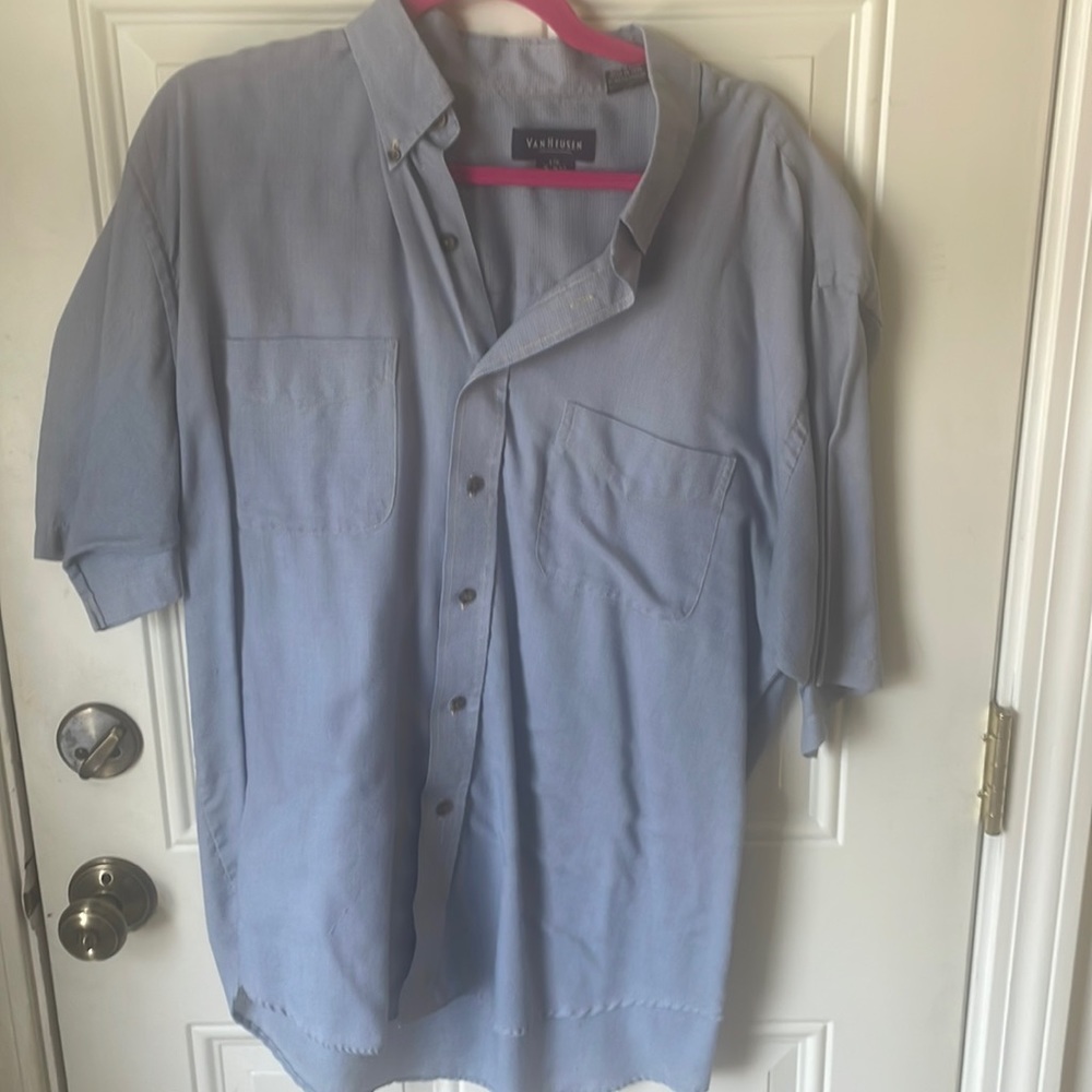 Van Heusen Stylish Men’s Lightweight Wrinkle-Free Summer Shirt - Sz L